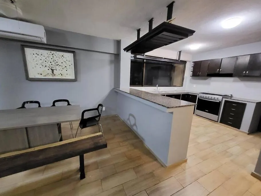 Departamento De 3 Habitaciones Y 3 Banos. Cancun